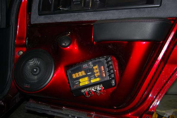 Chevy Impala car stereo MTX Audio speakers and amps. Fiberglass enclosure and door panels. Explicit Customs Melbourne Suntree Viera Florida