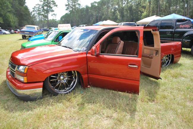 2000 Chevy Silverado Truck custom car stereo, air ride suspension, paint, fabrication, brakes. Explicit Customs Melbourne Suntree Viera Florida
