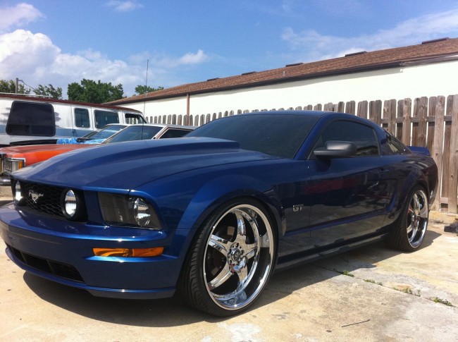 Ford Mustang car stereo with JL Audio speakers and amplifiers. Explicit Customs Melbourne Suntree Viera Florida