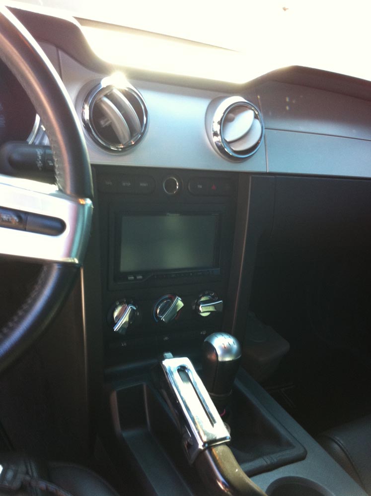 Ford Mustang car stereo with JL Audio speakers and amplifiers. Explicit Customs Melbourne Suntree Viera Florida