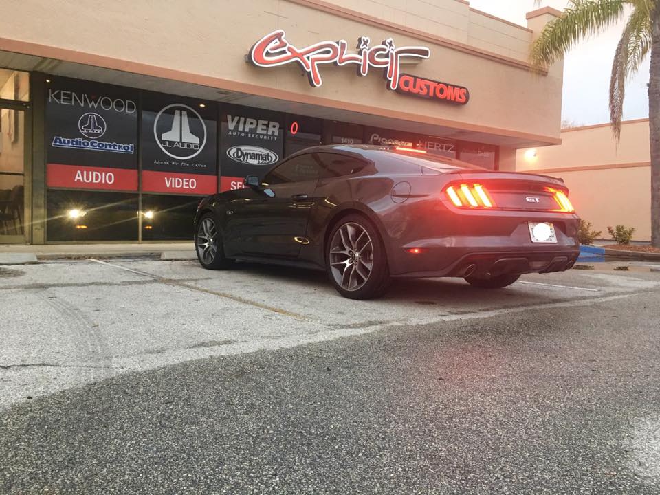 2016 Ford Mustang GT car stereo upgrade with JL Audio subwoofer and amplifier