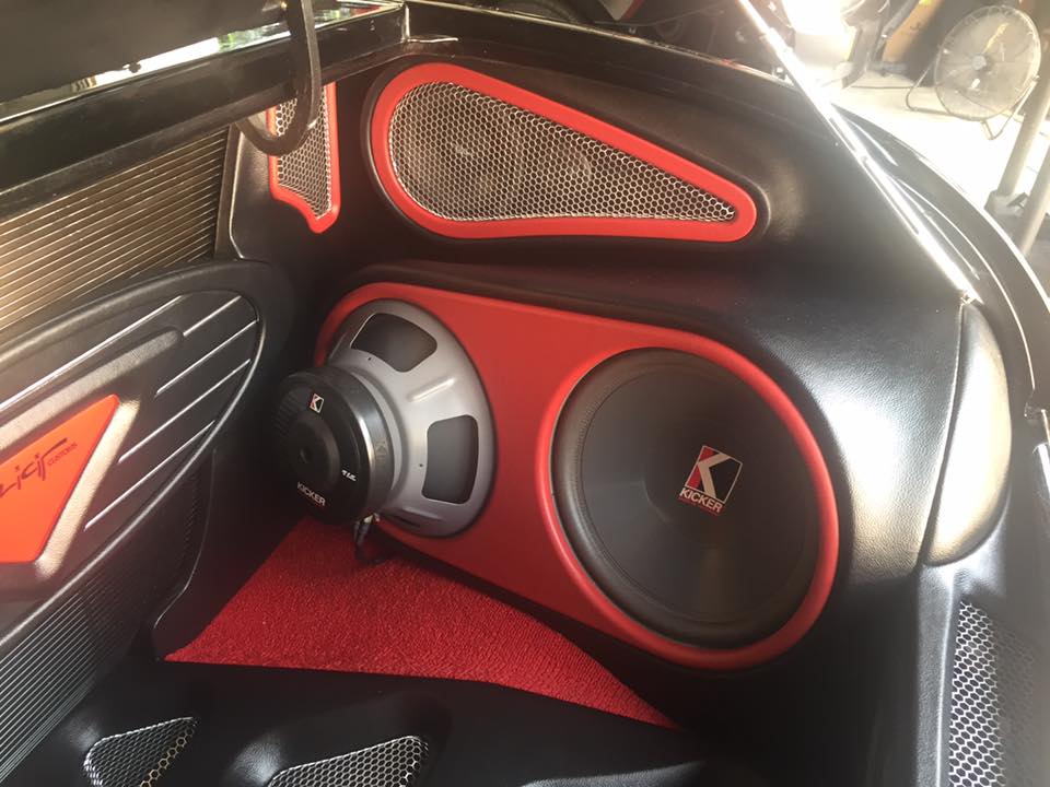 1932 Ford Roadster car stereo installation in Melbourne by Explicit Customs