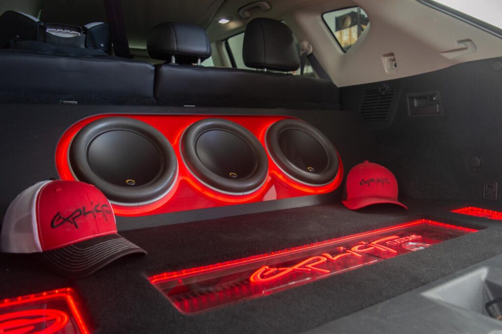2015 Nissan Murano Platinum Focal Utopia and JL Audio Subs and Amplifiers Explicit Customs